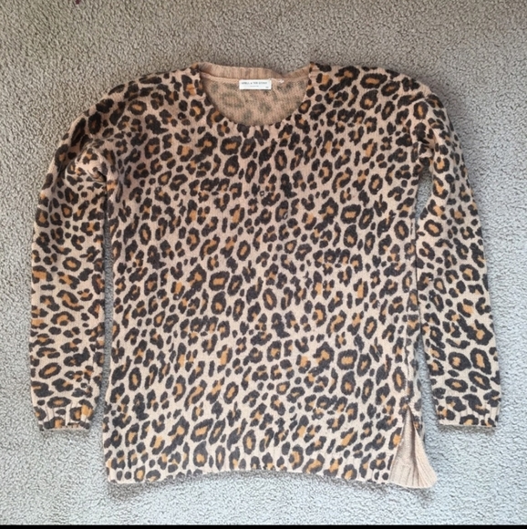 Spell Wildcat Sweater XXS Oversized fits Medium - Picture 2 of 4